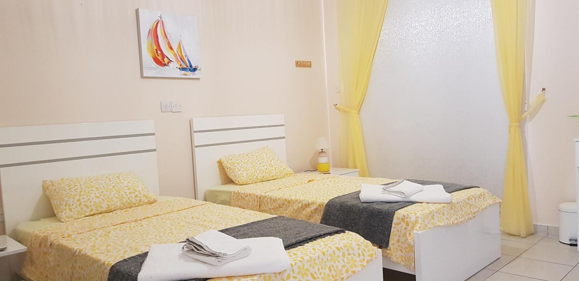 Sunny View - A Stunning Apartment With Private Rooftop بافوس المظهر الخارجي الصورة